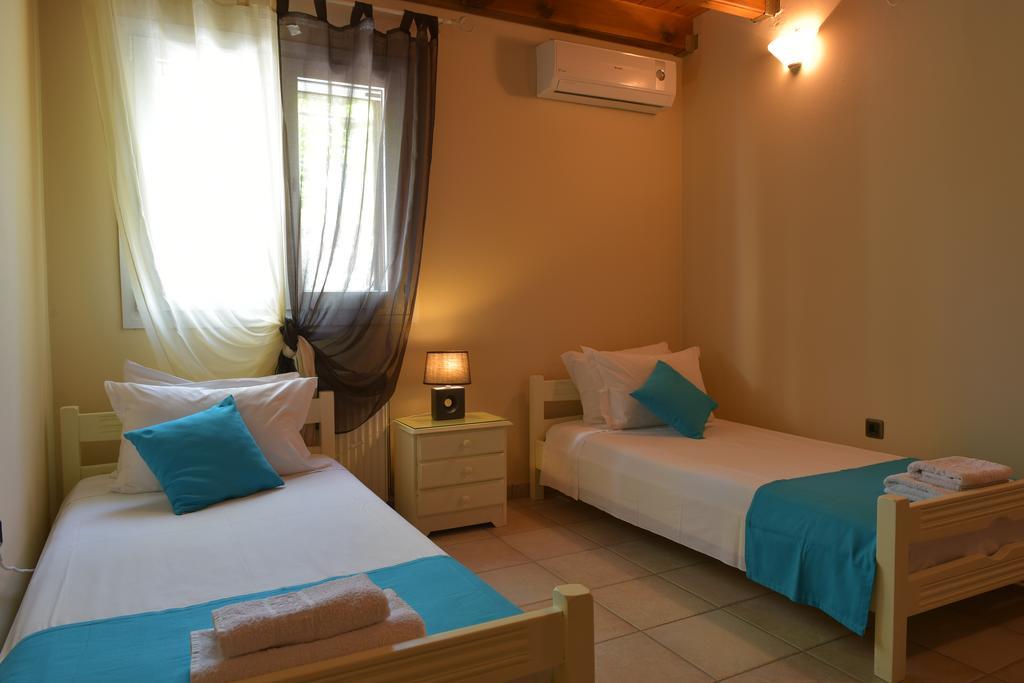 Paxos Santa Marina Villas Gáios Exterior foto